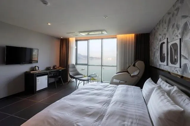 Motel Brown Dot Shinho Branch, Shinho-Dong, Gangseo, Busan